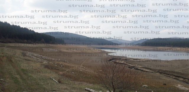 Перник и Радомир до дни на воден режим