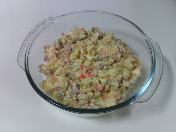 Руска салата с туршия