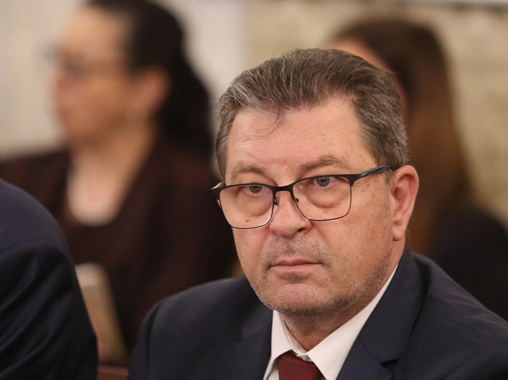 Шефът на БЕХ хвърли оставка