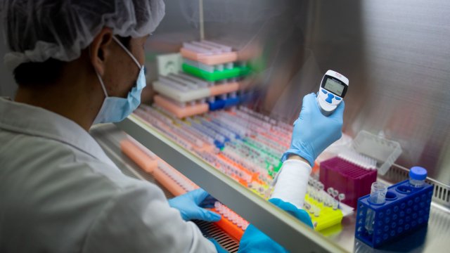 Гърция: Българите са на второ място сред туристите с COVID-19