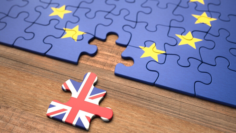 ЕК активизира подготовката за Brexit без споразумение