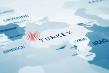 Земетресение разлюля Западна Турция