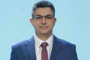 Пламен Николов е кандидатът за премиер на ИТН, президентът му връчи мандата