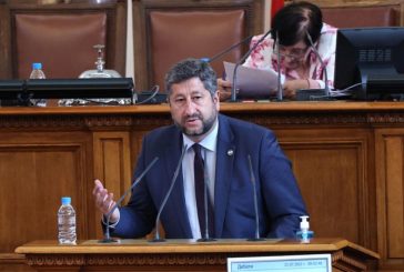 Христо Иванов: Надявам се отсъствието на Гешев в НС да е знак, че се готви за оставка