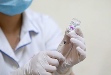 Гърция регистрира първи смъртен случай на ваксиниран срещу COVID-19