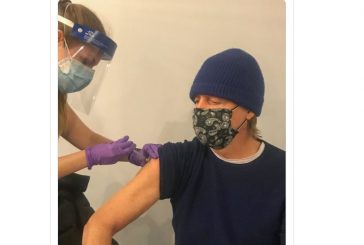 Пол Маккартни се ваксинира срещу COVID-19
