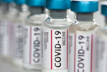 Гърция въвежда трета доза на ваксините срещу COVID-19