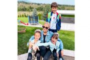 Жаси от „Сделка или не” брои 100 бона за училище на децата