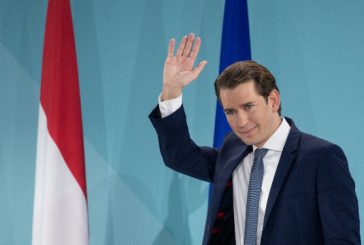 Себастиан Курц подаде оставка