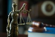 Благоевградчанка, паднала в шахта, осъди общината за 20 000 лева