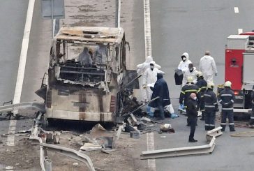 Уволниха македонски митничари, пропуснали автобуса без документи