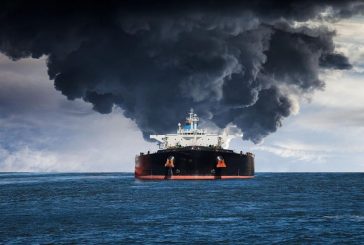 Танкер се запали в Черно море
