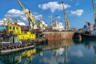 17 български моряци са блокирани в пристанище Черноморск