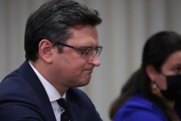 Външният министър на Украйна потвърди, че ще се срещне със Сергей Лавров в Турция