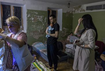 Бомбардировки в Житомир, атакувани са две болници, едната от които е детска