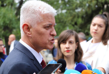 Служебният министър на отбраната: За пожара край Казанлък се извършва служебна проверка￼￼￼