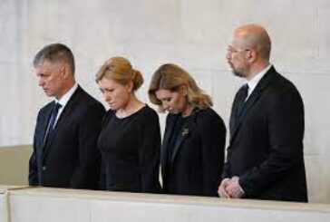 Първата дама на Украйна отдаде почит на кралица Елизабет II