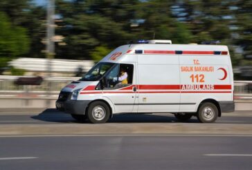 Седем души загинаха при автобусна катастрофа в Турция