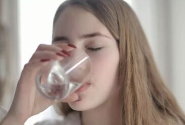 Вода с мед всяка сутрин на гладно? Вижте какво ще се случи с тялото ви за седмица