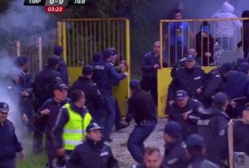 Ултрасите на орлетата алармират: Стадион „Христо Ботев“ е рисков, равносметката - тежко пострадали полицаи, ранени и пребити фенове, спад на посещаемостта...