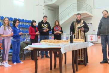 Със 100 деца стартира новоучреденият клуб по художествена гимнастика в Петрич