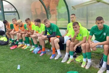 Елитният „Хебър“ изработи аматьорите от „Вихрен“ с първия отбор вместо с дубъла