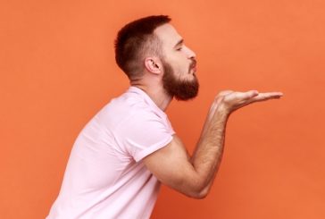 Ето 5 признака, че мъжът, с когото се срещате, е несериозен
