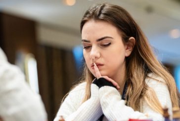 Салимова направи реми в първата партия от тайбрека в Баку