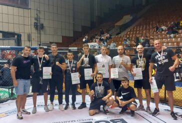 „Ипон“ заслужи 8 медала от държавното по ММА, приема шампионата догодина