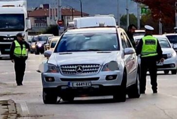 Отцепилият се преди дни от групата съветници на ВМРО в Сандански Н. Шаламандов претърпя катастрофа с мерцедеса си в Благоевград