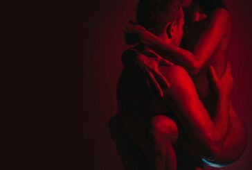 Вижте зодиите, които най-лесно правят секс на първа среща