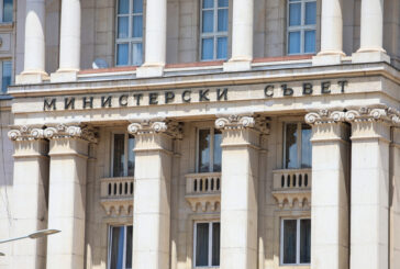 Кабинетът предостави 3 млн. за авиолинейки, 21 млн. лева - на МВР