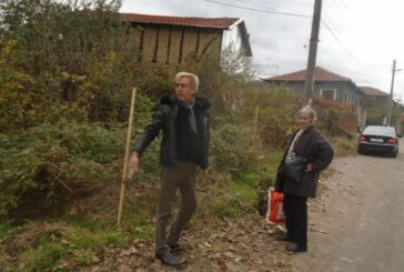 Огромна дупка зейна под шахта в Блажиево, събуди страхове за свлачище, което да погълне моста и църквата