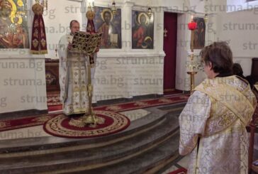 За първи път от 40 години насам: Дупничани почетоха Никулден в реставрираната църква „Св. Николай Мирликийски-Чудотворец“