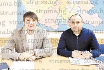 Бившият съветник от ГЕРБ Г. Наумов: Кметът Дангов ме нападна на публично място, хвана ме за ревера и ми удари два шамара...