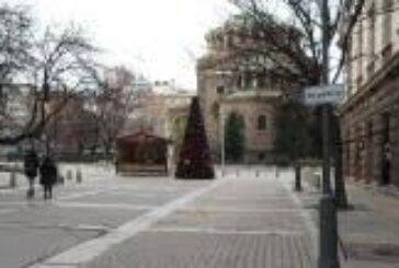 София и Перник осъмнаха без част от коледната си украса