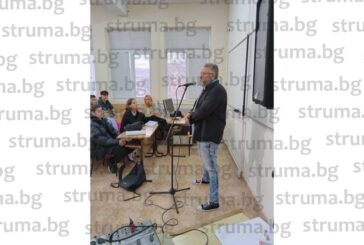 М. Карбовски пред ученици от Гимназията по строителство: По китайския Тик-Ток показват как се редят тухли, копаят землянки, а по нашия и американския - задници, танцуващи хора, веселба…