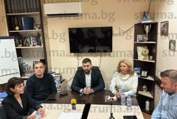 СТРАТЕГИЧЕСКИ ХОД: 6-имата съветници от ГЕРБ и СДС направиха обща група в ОбС - Благоевград, гонят поне 10 бр., за да станат „непреодолим фактор“