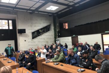 На среща с животновъди кметът М. Байкушев обеща да запазят миналогодишния ред за разпределение на пасищата на фермерите със стада в съответното землище