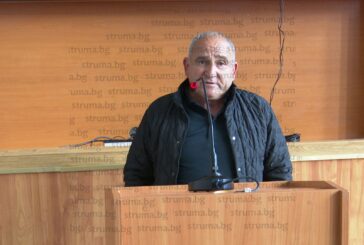Новият кмет на Струмешница Н. Манолчев положи клетва, с 25 гласа „за” съветниците одобриха новите заплати на Д. Бръчков и 32-ма селски кметове