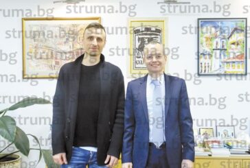 Кметът М. Байкушев влиза в Изпълкома на БФС при победа на Д. Бербатов в петък