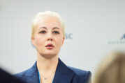 Издадоха заповед за арест на съпругата на Навални