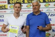Наградиха Л. Епитропов и Н. Вакареев от „Вихрен“ за №1 сред спортистите и треньорите през юни