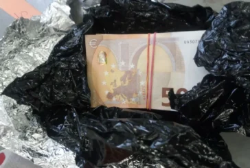 Над 230 000 евро, увити като сандвичи, откриха в лек автомобил на „Дунав мост 2“ при Видин-Калафат