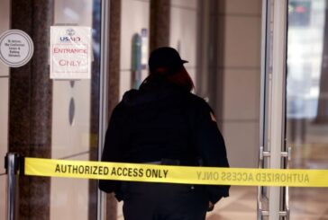 Хиляди уволнени от USAID получиха 15 минути да освободят работните си места