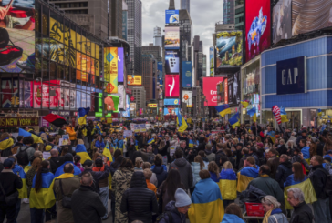 Проукраински протести в САЩ, блокираха кортеж на Ванс