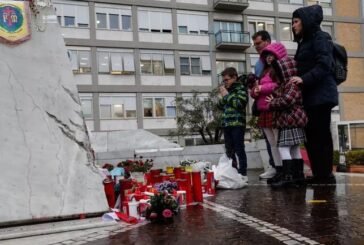 Ватикана: Папа Франциск е в стабилно състояние
