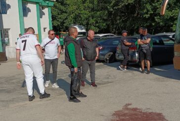 Цветът старо злато на новото возило на „Вихрен“ символизирал вековния юбилей на клуба