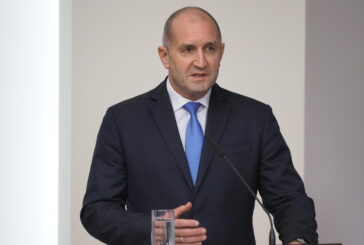 Президентът внесе предложението за референдум за еврозоната в НС