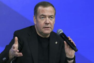 Медведев: Тръмп е принудил Киев да плаща за американската помощ